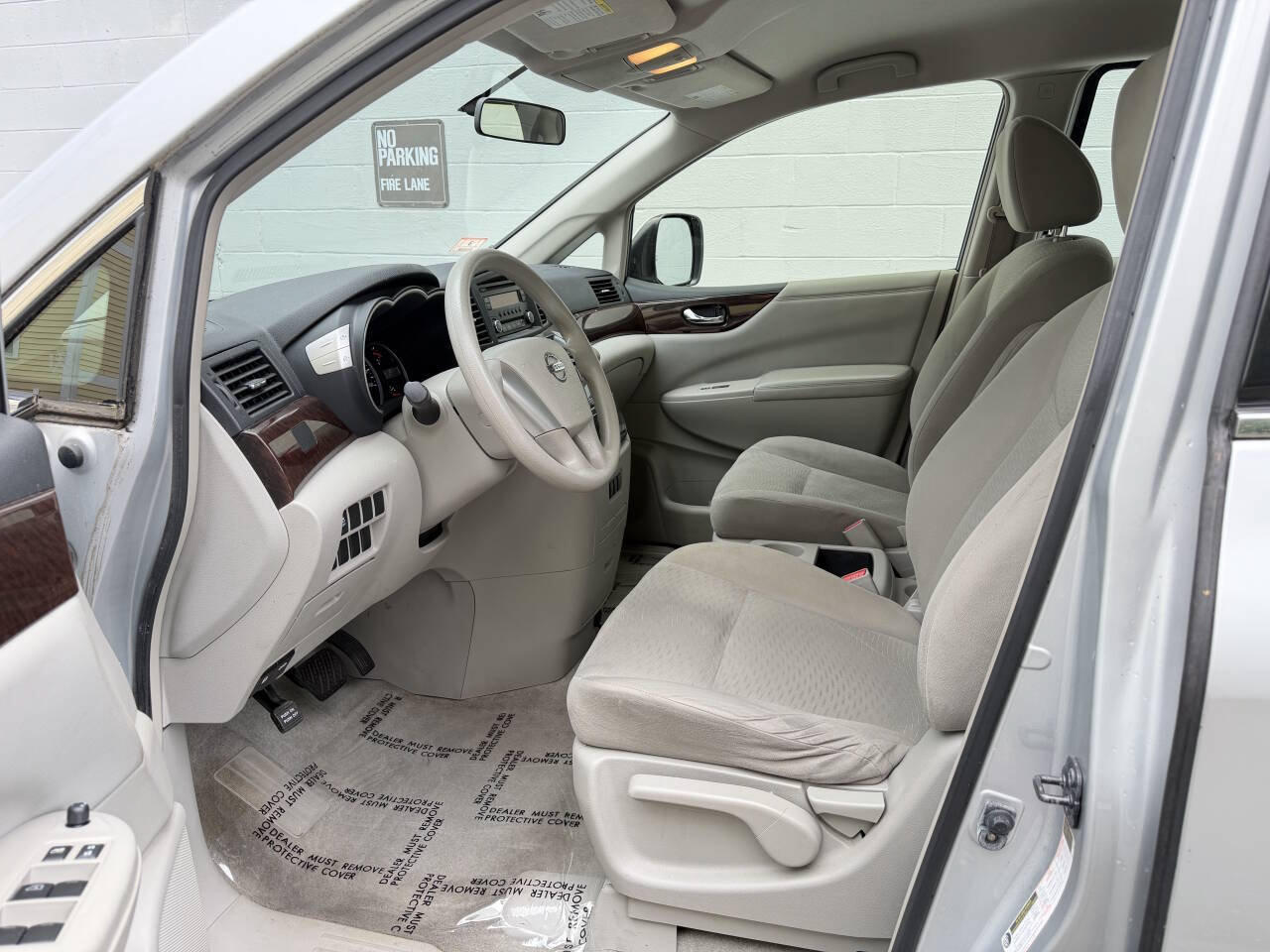 Used 2014 Nissan Quest S FWD image 9