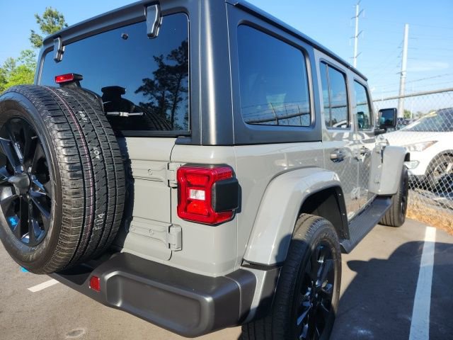 Used 2023 Jeep Wrangler Unlimited Sahara w/ Cold Weather Group image 3