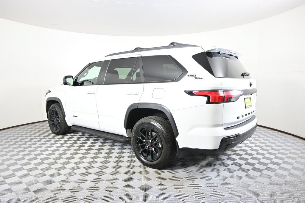 Used 2025 Toyota Sequoia Limited w/ TRD Off-Road Package AWD/4WD image 4