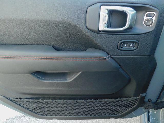 New 2025 Jeep Wrangler Unlimited Rubicon image 27