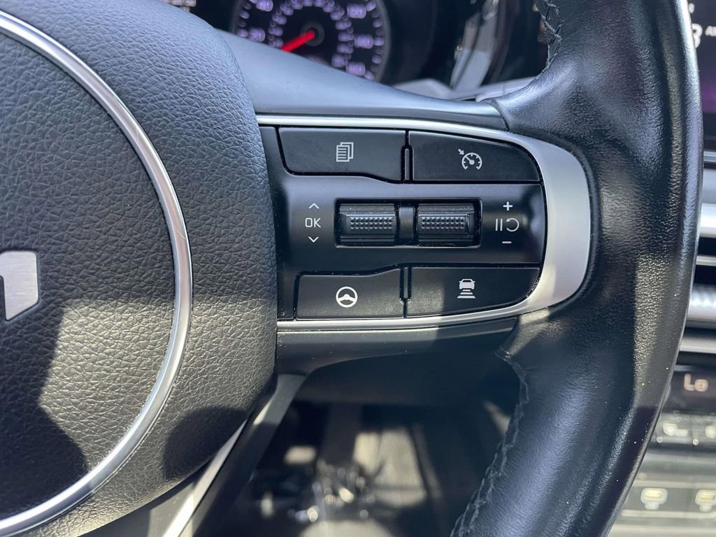 Used 2023 Kia K5 GT-Line image 35