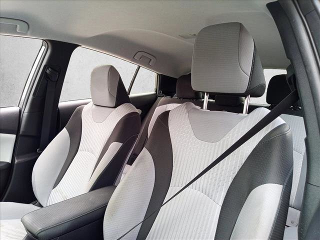 Used 2016 Toyota Prius Two image 9