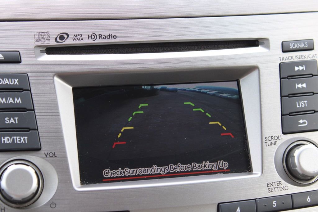 Used 2014 Subaru Outback 2.5i Premium image 32