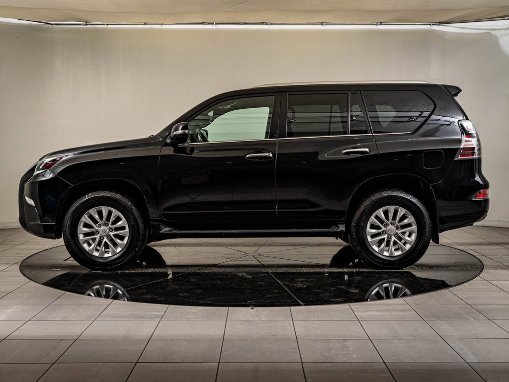 Used 2023 Lexus GX 460 Premium w/ Premium Package image 5