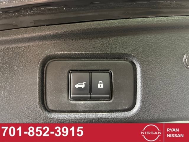 Certified 2024 Nissan Pathfinder Platinum w/ Cargo Package image 8
