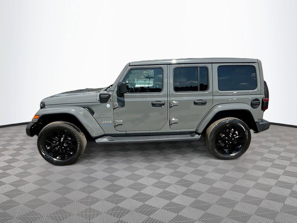 Used 2021 Jeep Wrangler Unlimited Sahara w/ Cold Weather Group image 9