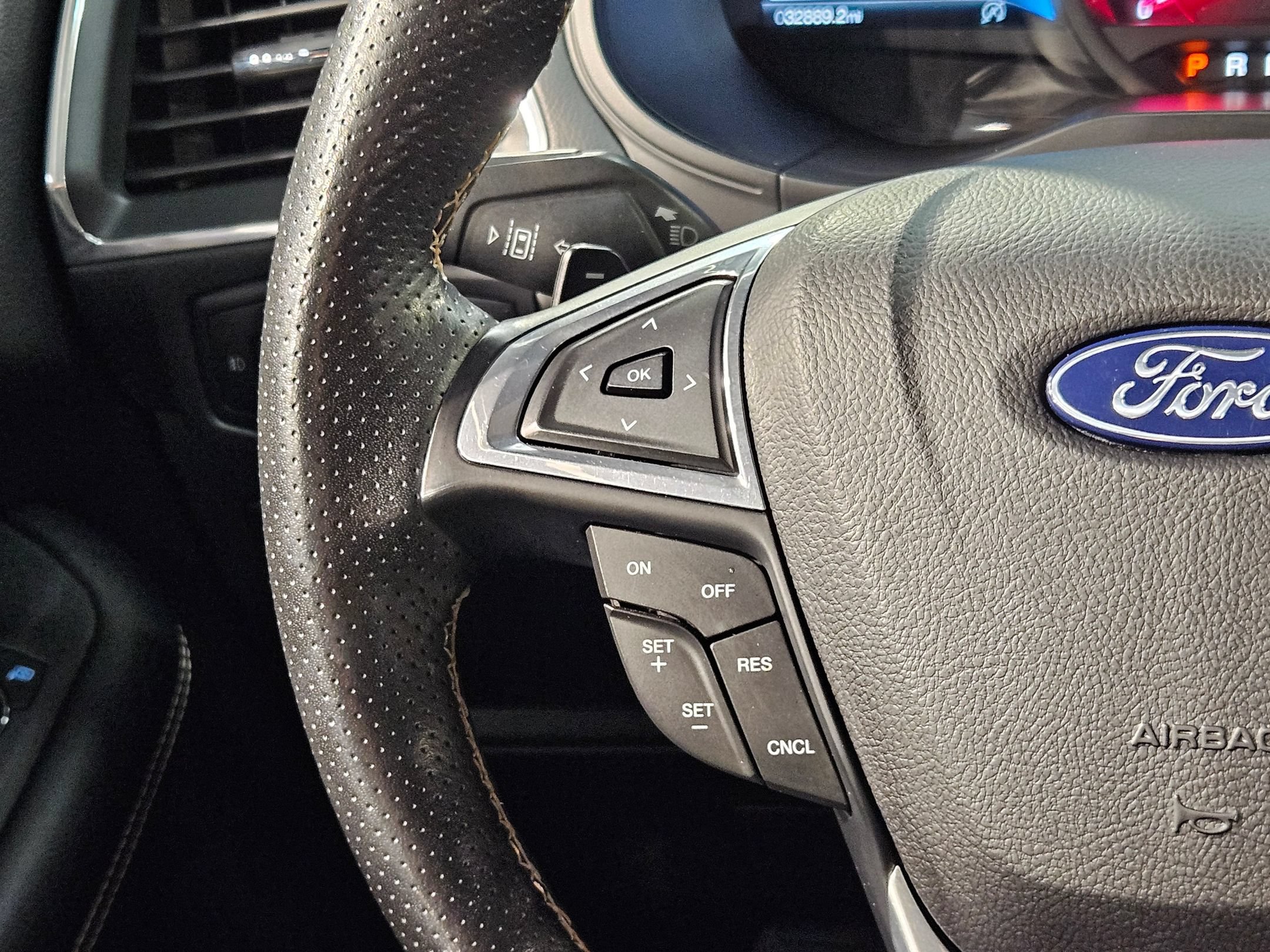 Used 2023 Ford Edge ST AWD/4WD image 27