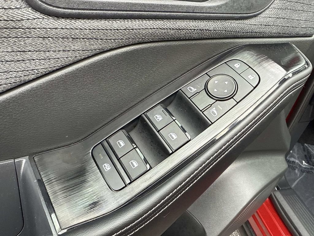 Used 2023 Nissan Rogue SV image 22