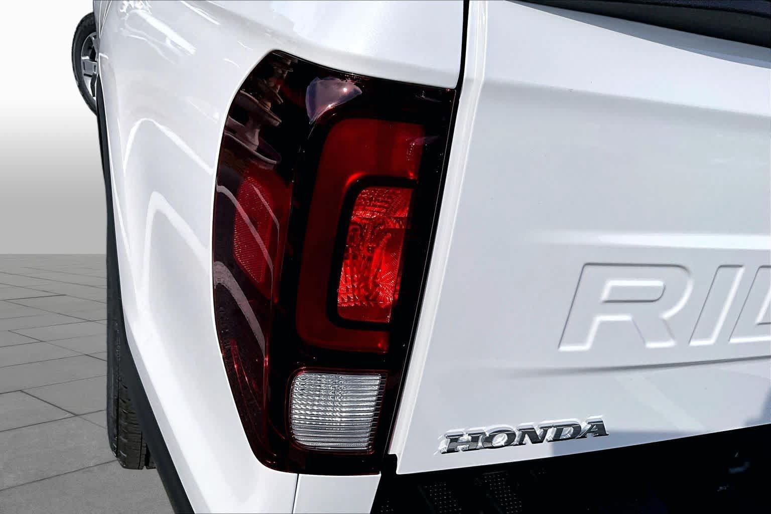 New 2026 Honda Ridgeline RTL image 12