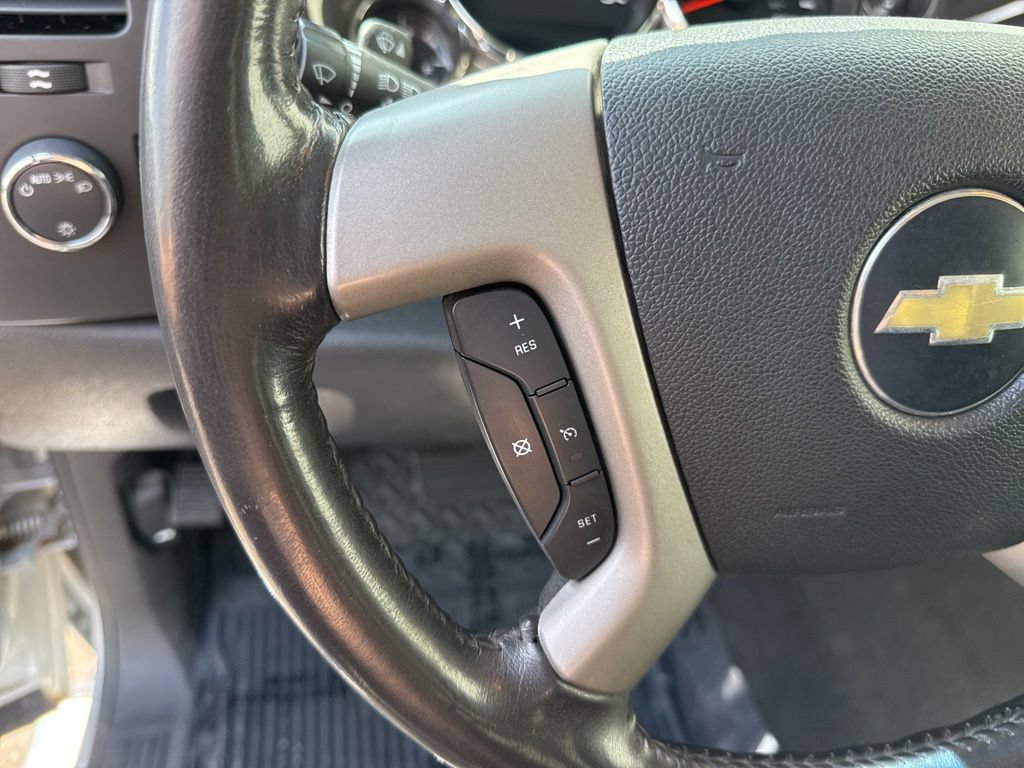 Used 2010 Chevrolet Silverado 2500 LT w/ Exterior Plus Package AWD/4WD image 18