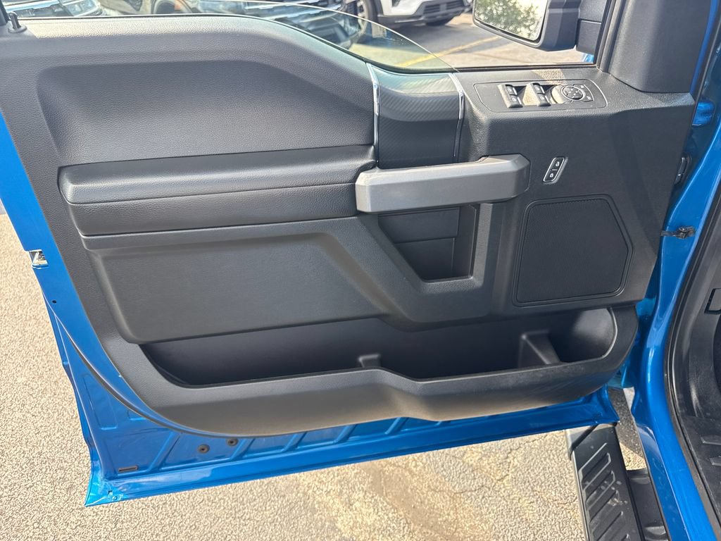 Used 2019 Ford F150 XLT w/ Equipment Group 302A Luxury AWD/4WD image 19