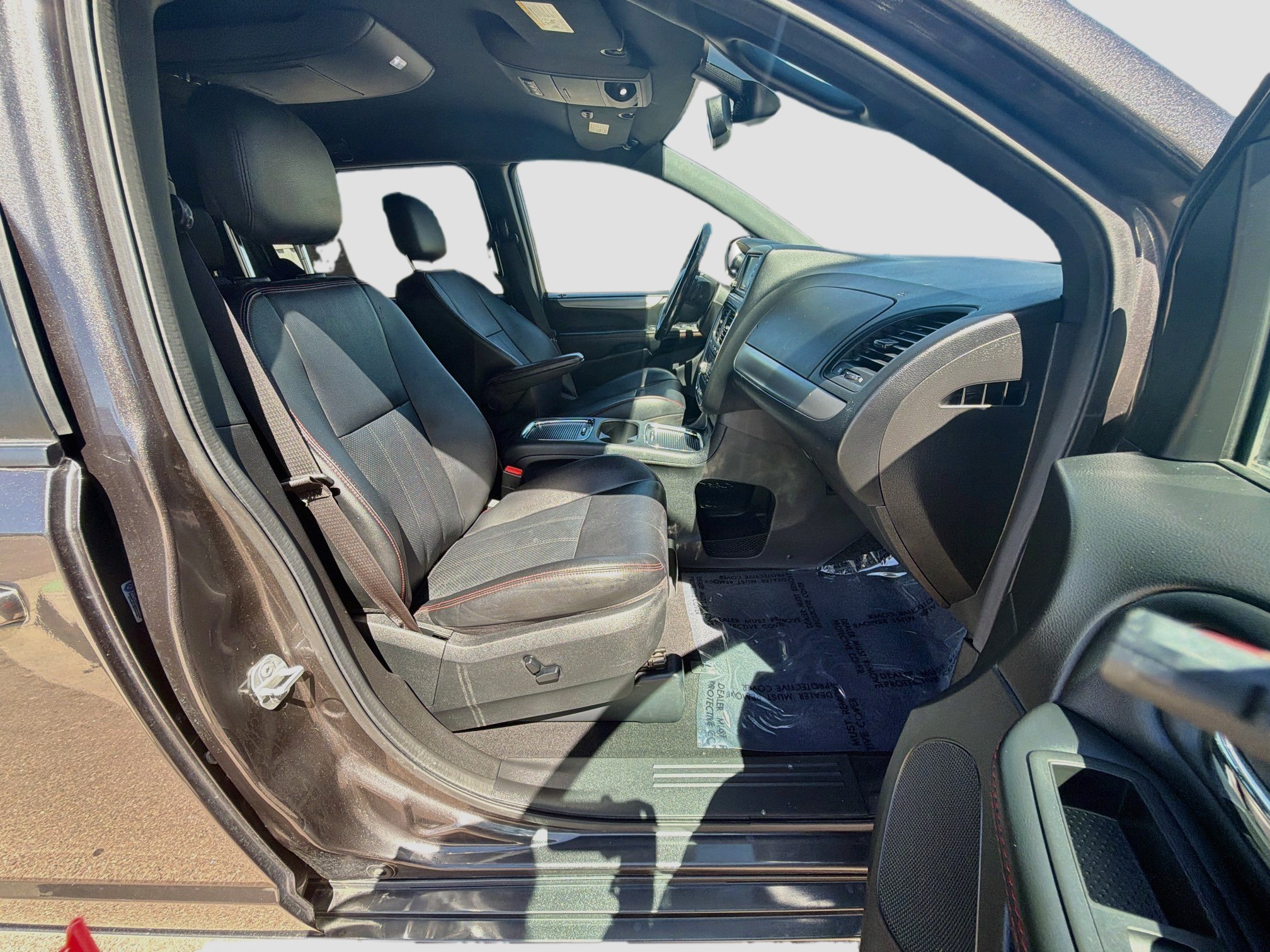 Used 2020 Dodge Grand Caravan GT FWD image 33