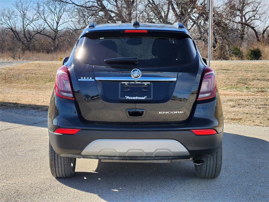 Used 2021 Buick Encore Preferred image 6