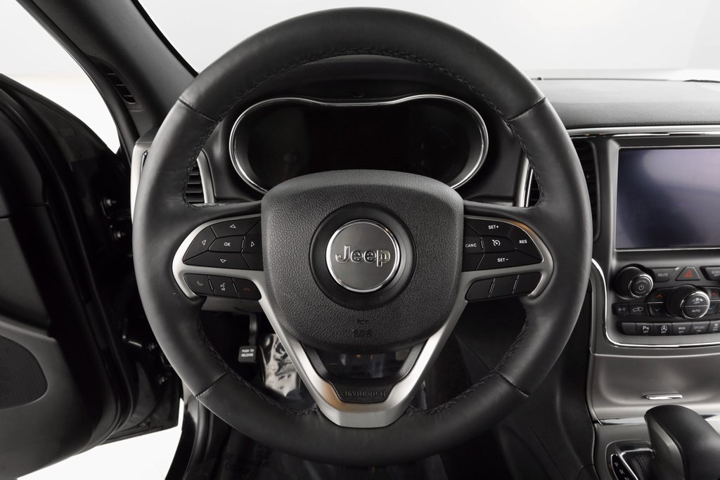 Used 2018 Jeep Grand Cherokee Laredo image 24