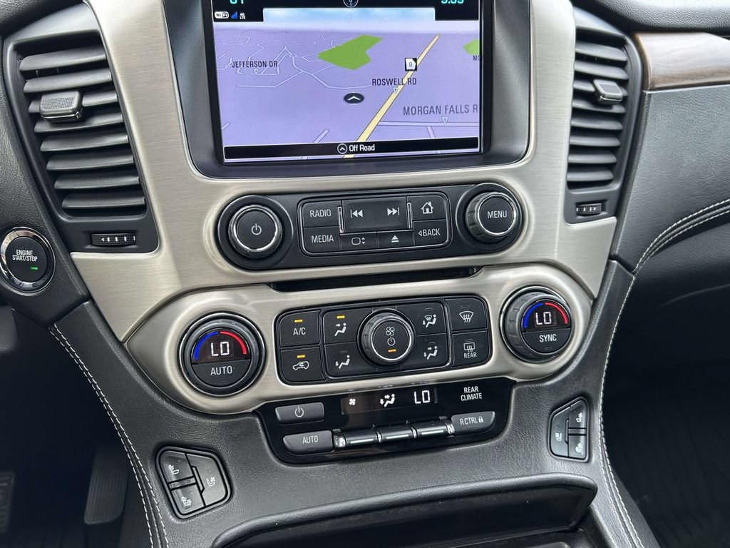 Used 2020 GMC Yukon Denali w/ Denali Premium Package RWD image 26