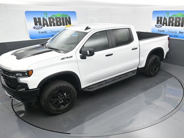 New 2026 Chevrolet Silverado 1500 ZR2 w/ Dark Appearance Package image 22