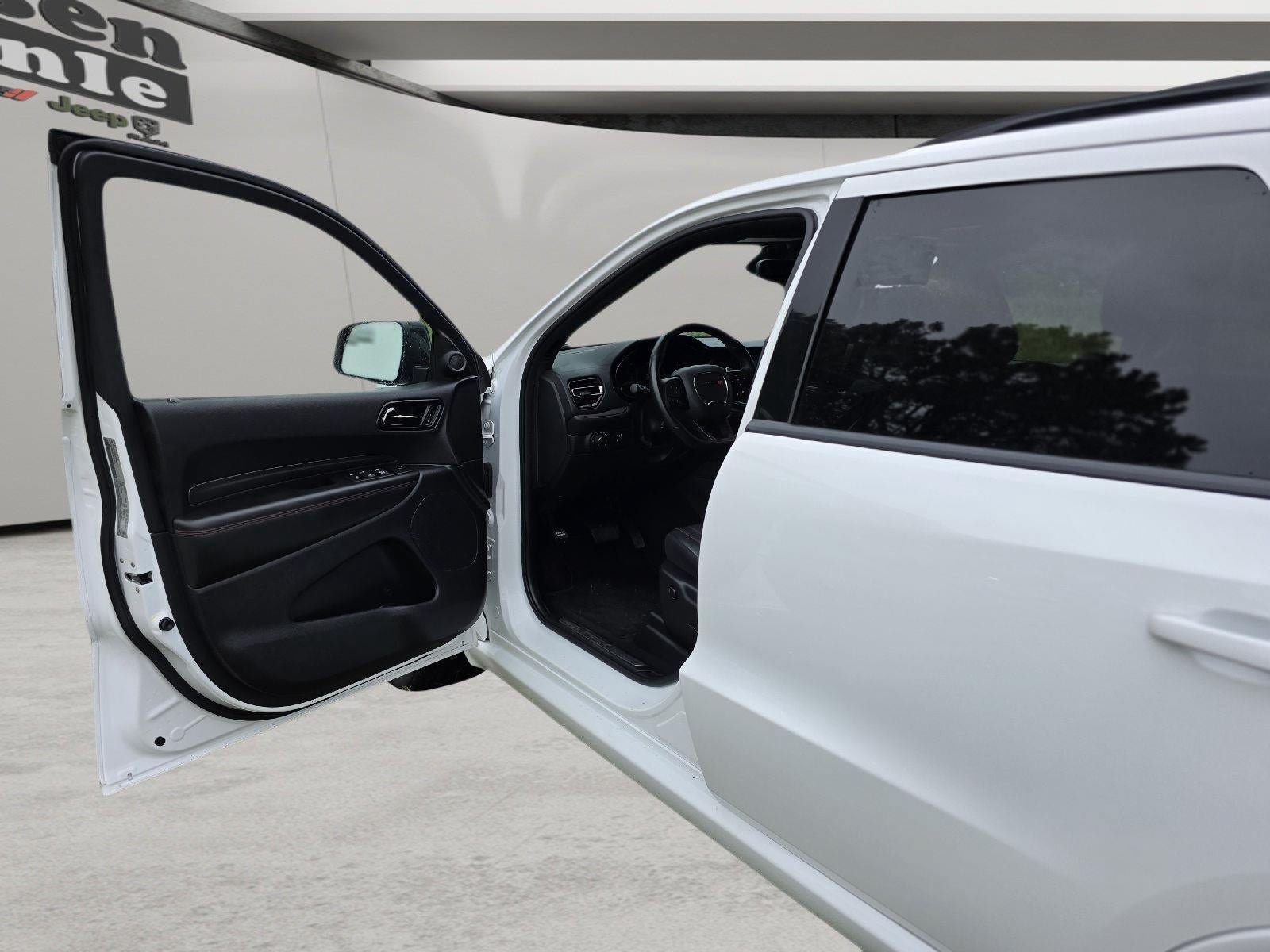 Used 2025 Dodge Durango GT AWD/4WD image 14