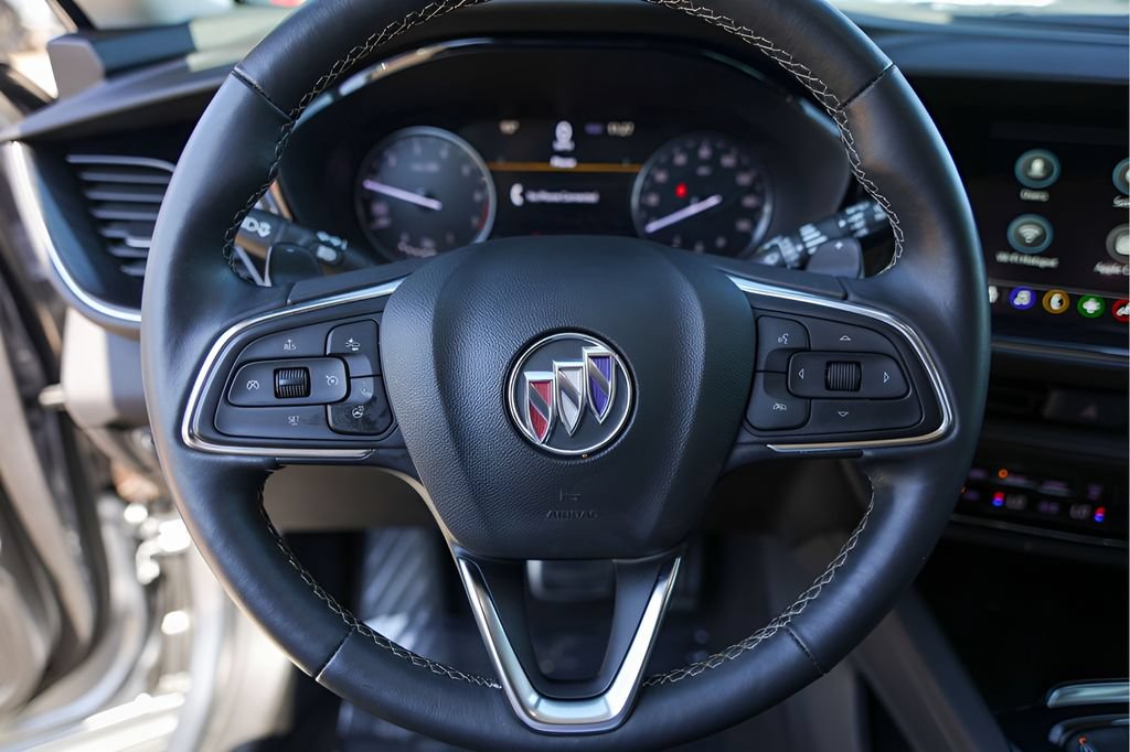 Used 2022 Buick Envision Essence w/ Sport Touring Package FWD image 14