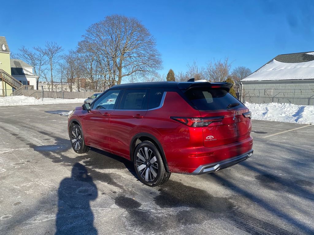 New 2026 Mitsubishi Outlander SEL image 8