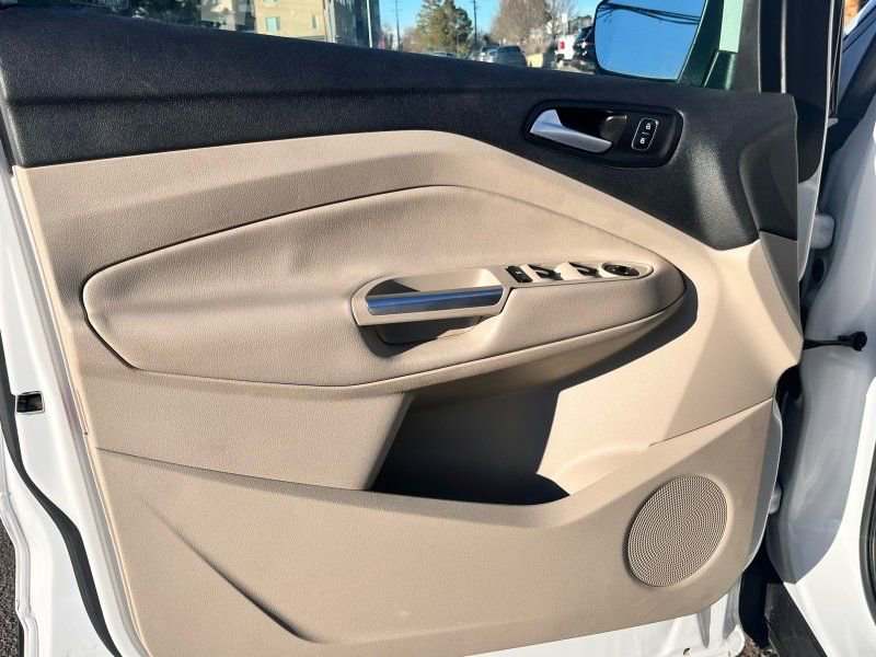 Used 2018 Ford Escape SEL w/ Ford Safe & Smart Package image 10