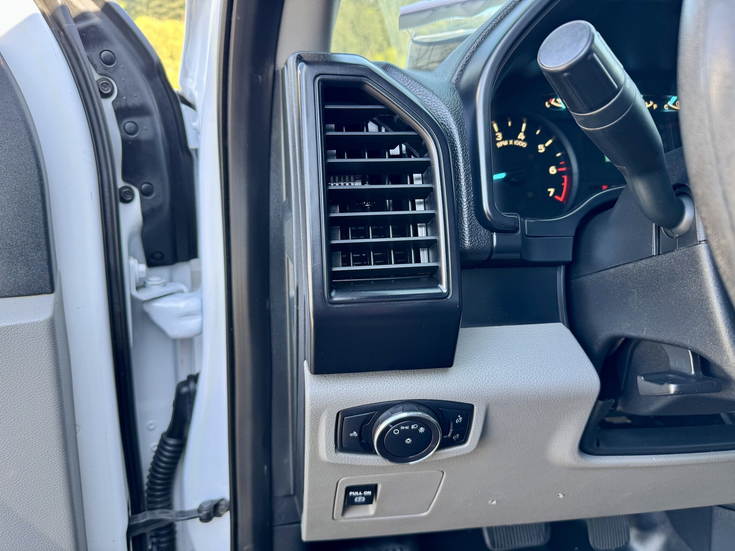 Used 2018 Ford F150 XL RWD image 15