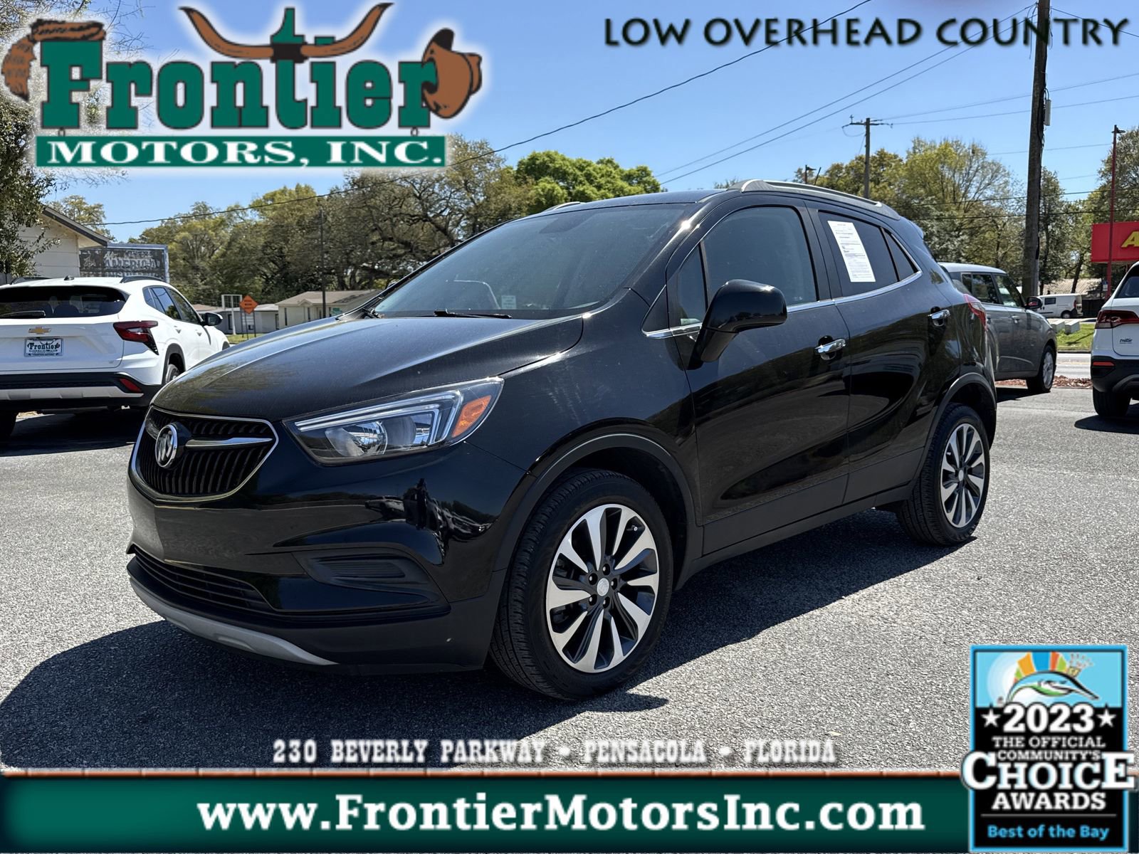 Used 2022 Buick Encore Preferred w/ Safety Package FWD image 1