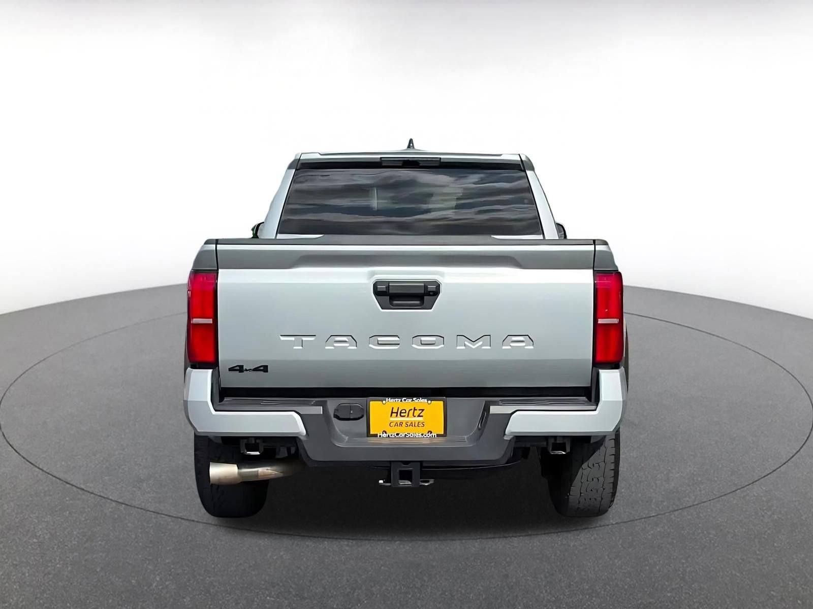 Used 2025 Toyota Tacoma TRD Off-Road image 12