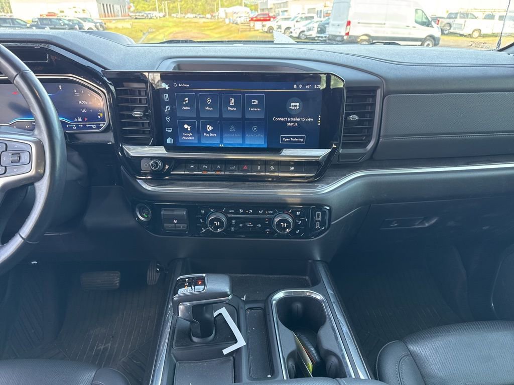 Used 2022 Chevrolet Silverado 1500 LTZ image 11