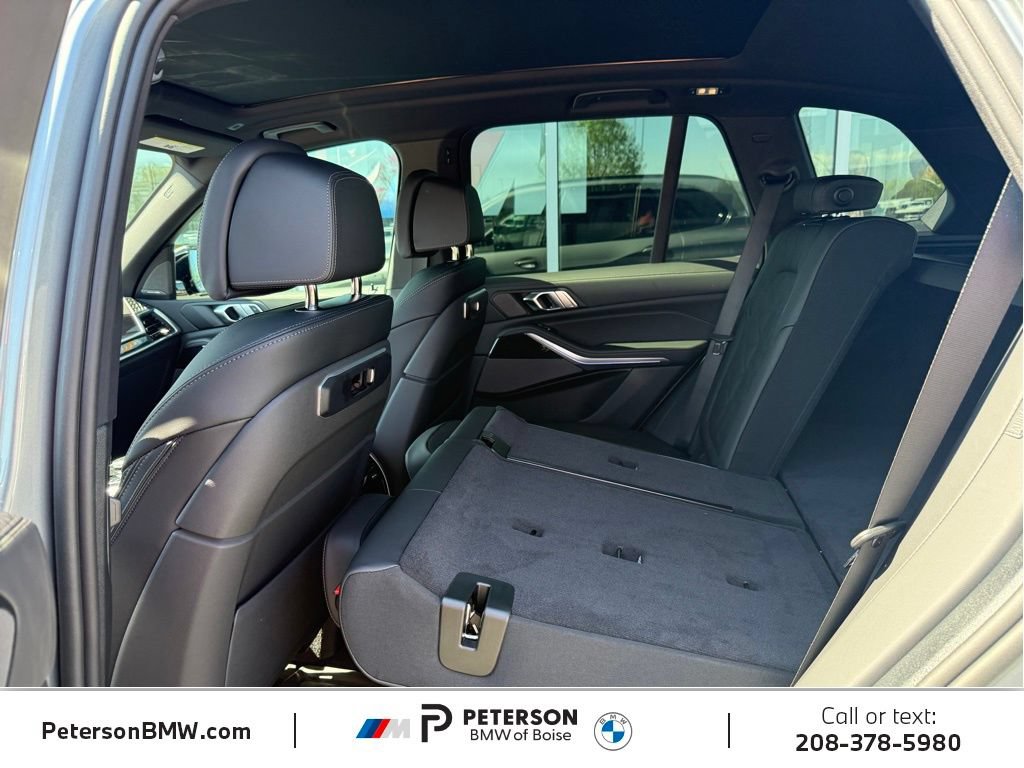 New 2026 BMW X5 xDrive40i w/ M Sport Package AWD/4WD image 21