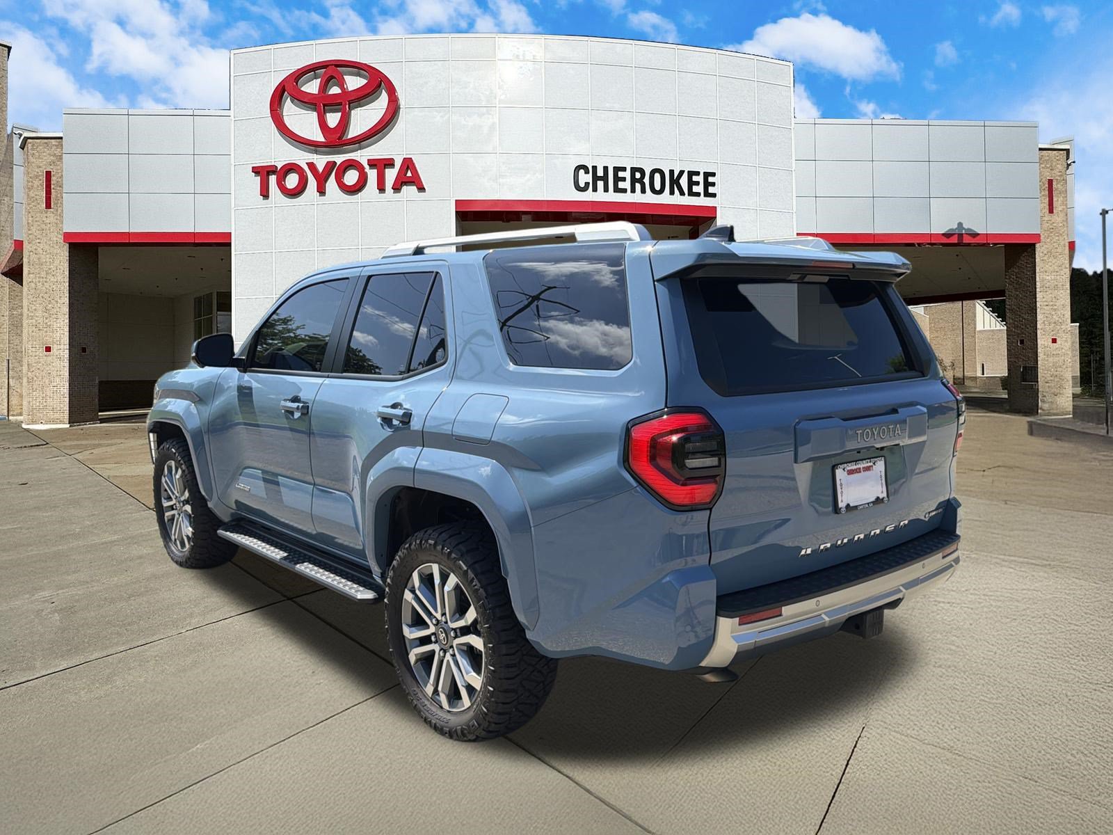 Used 2025 Toyota 4Runner Limited AWD/4WD image 7