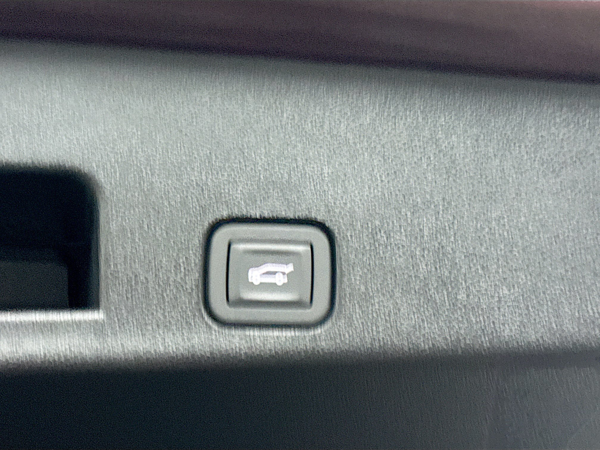 Used 2026 Chevrolet Traverse RS FWD image 14