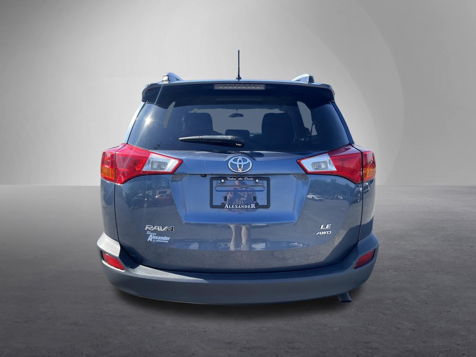 Used 2014 Toyota RAV4 LE AWD/4WD image 4