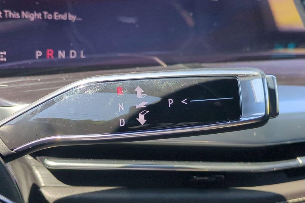 Used 2026 Cadillac Escalade ESV Sport w/ Touring Package image 10