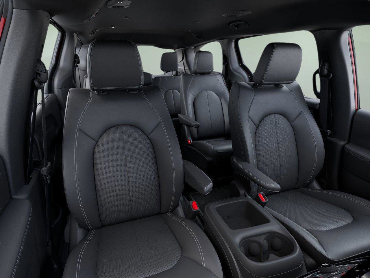 New 2026 Chrysler Pacifica Select AWD/4WD image 9