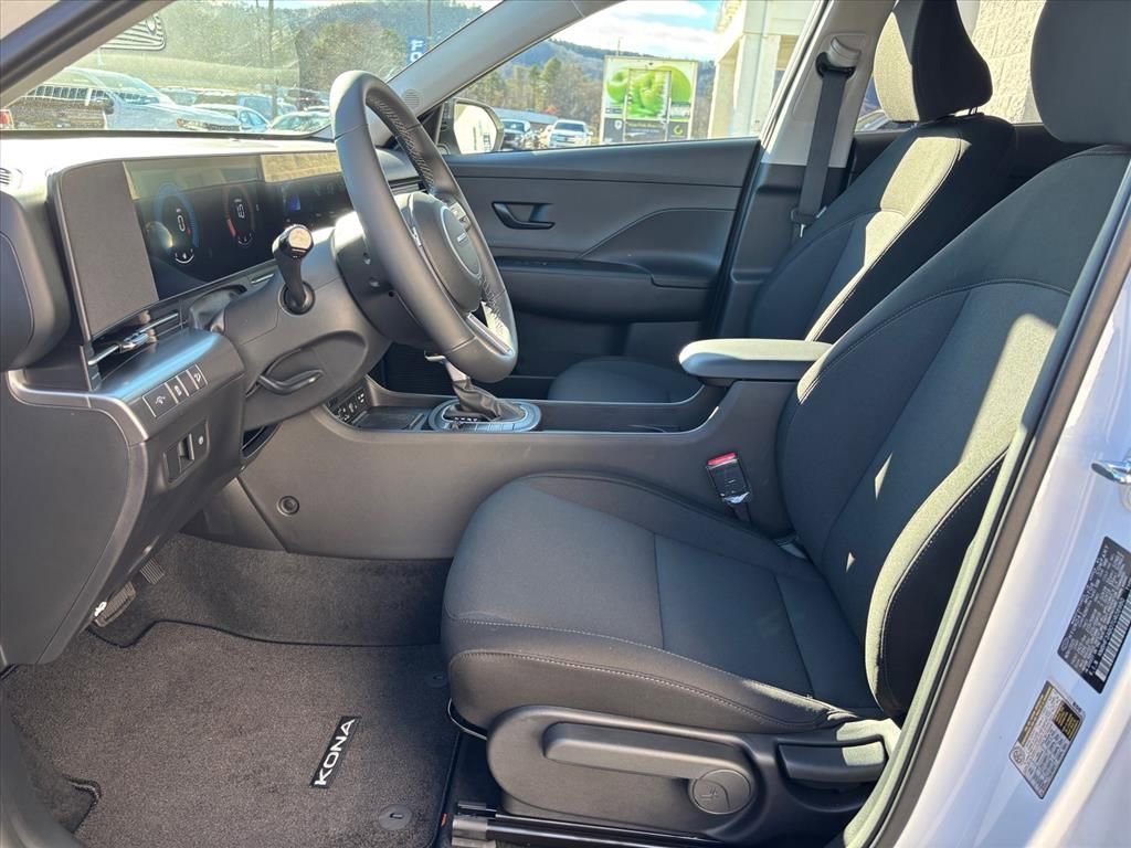 New 2026 Hyundai Kona SEL Sport FWD image 9