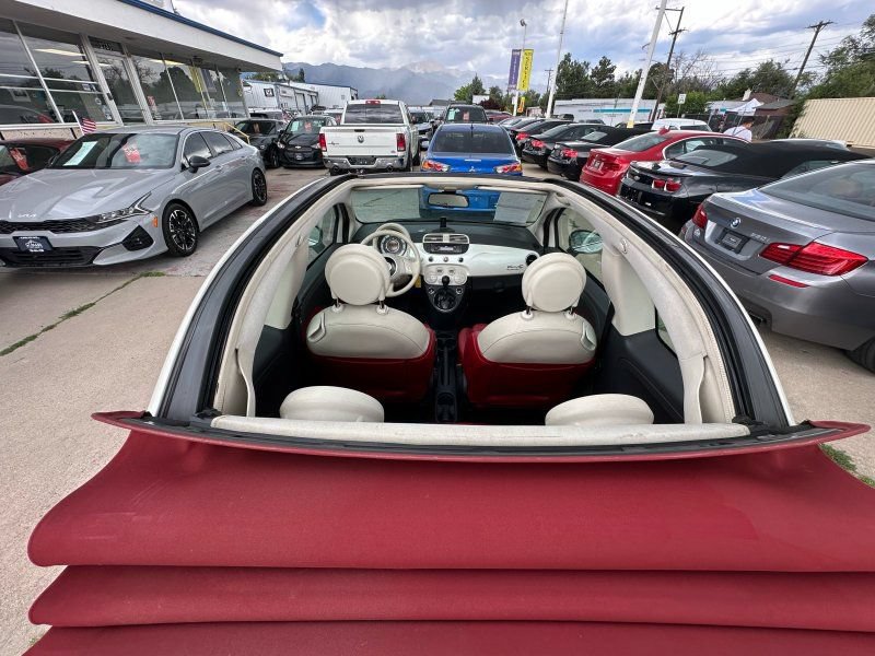 Used 2012 FIAT 500 Lounge w/ Luxury Leather Pkg FWD image 26