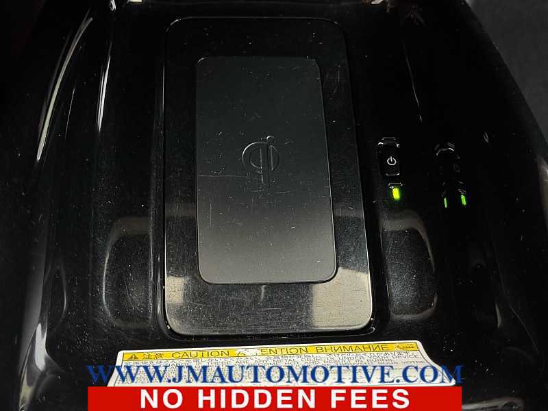 Used 2017 Toyota Prius Prime Premium FWD image 36