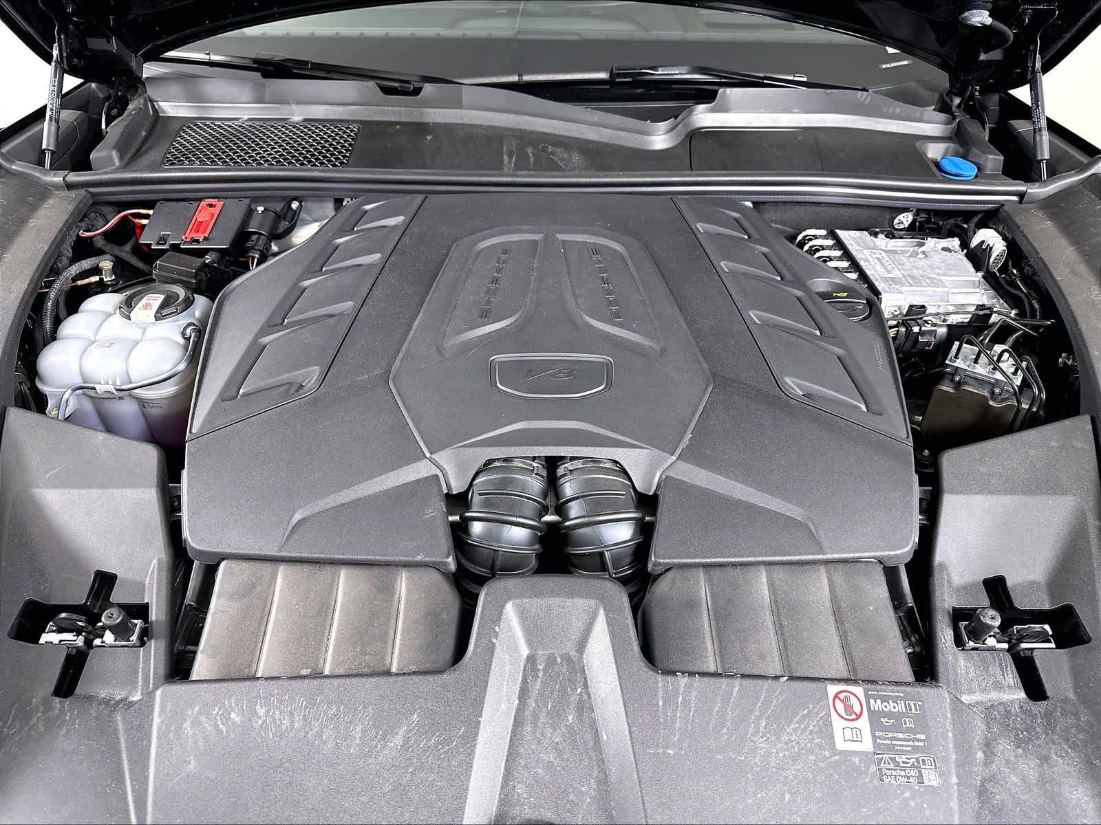 Certified 2026 Porsche Cayenne S AWD/4WD image 30