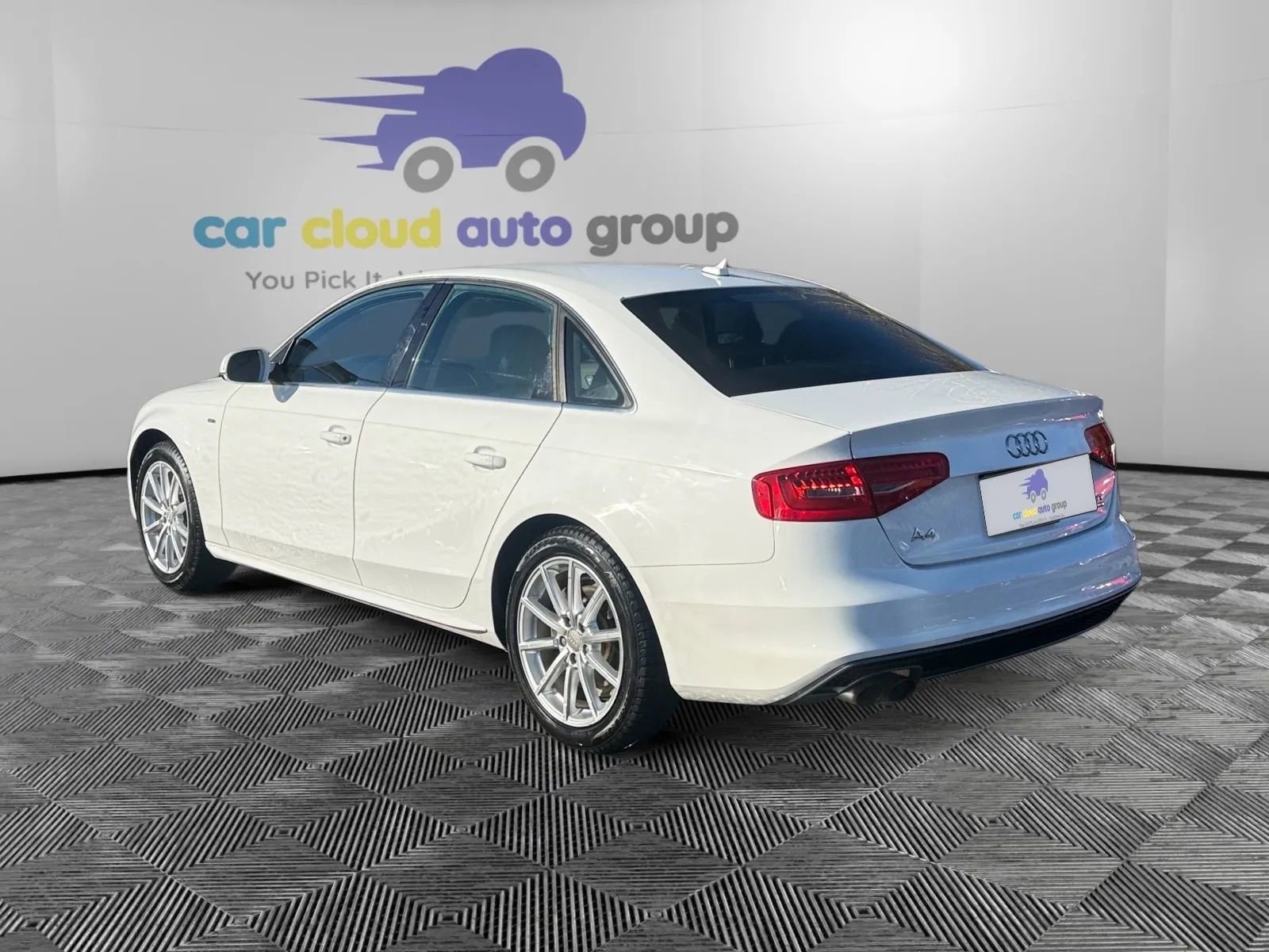 Used 2015 Audi A4 2.0T Premium w/ Audi MMI Navigation image 3