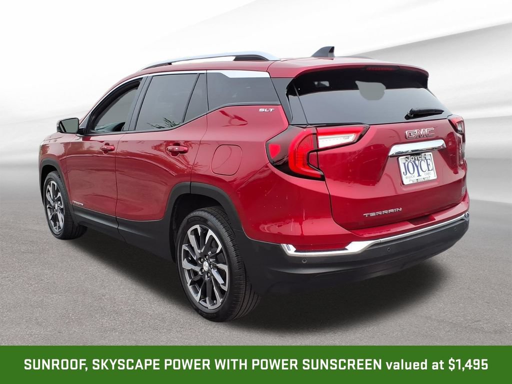 Certified 2023 GMC Terrain SLT w/ Tech Package FWD image 3