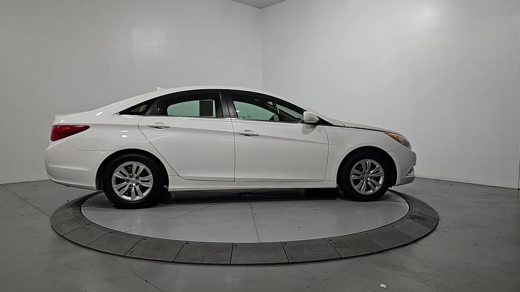 Used 2012 Hyundai Sonata GLS FWD image 7