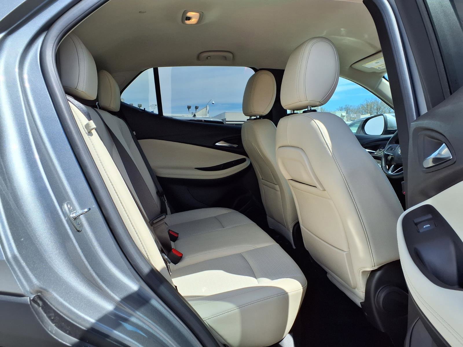 Used 2023 Buick Encore GX Preferred w/ Cold Weather Comfort Package image 28