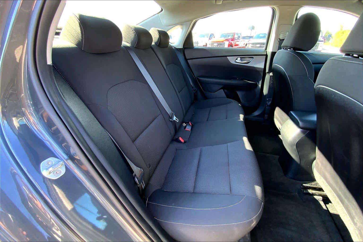 Used 2021 Kia Forte LXS FWD image 39