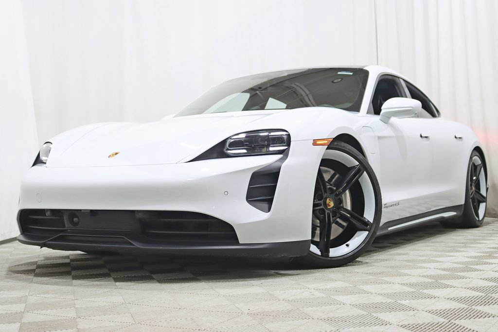 Used 2023 Porsche Taycan 4S AWD/4WD image 6