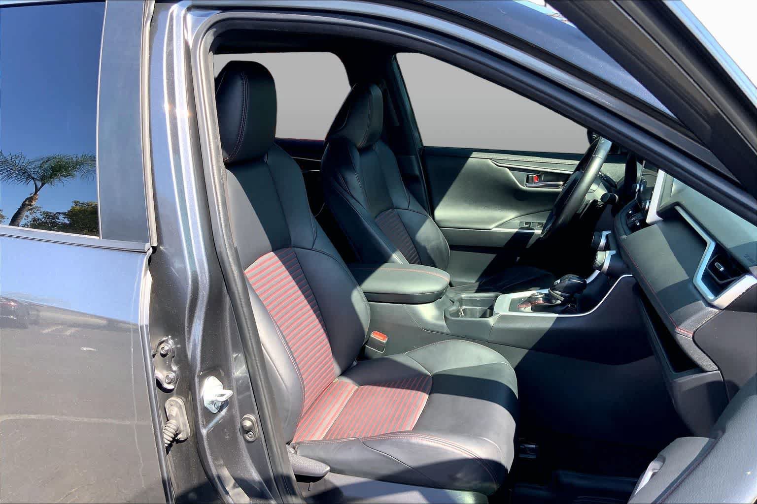 Used 2021 Toyota RAV4 XSE w/ Weather Package AWD/4WD image 8