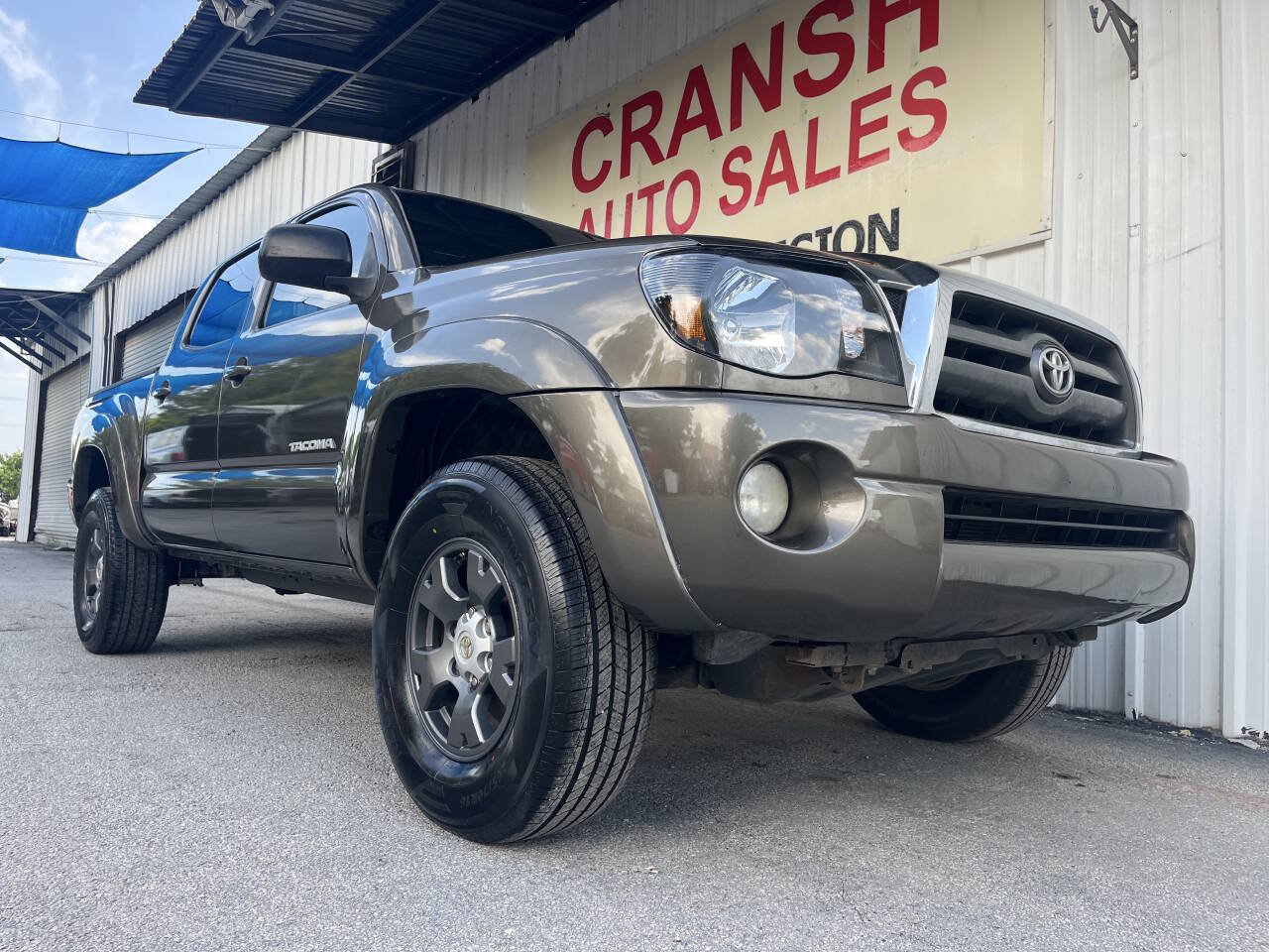 Used 2010 Toyota Tacoma PreRunner RWD image 9