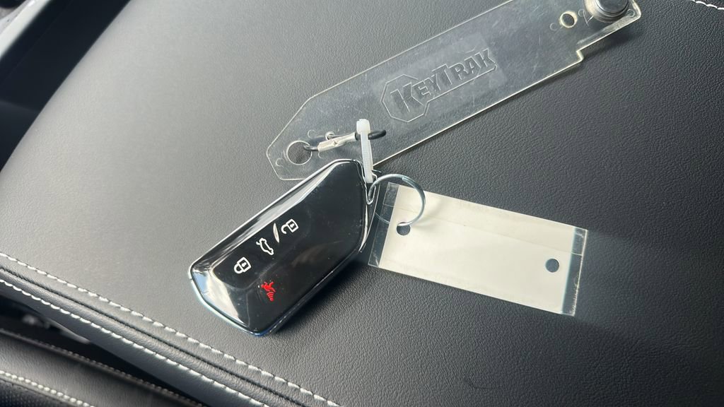 New 2026 Volkswagen Atlas SE image 26