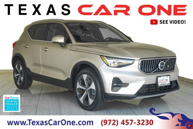 Used 2023 Volvo XC40 B5 Ultimate w/ Protection Package Premier