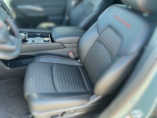New 2026 Nissan Pathfinder Rock Creek AWD/4WD image 16