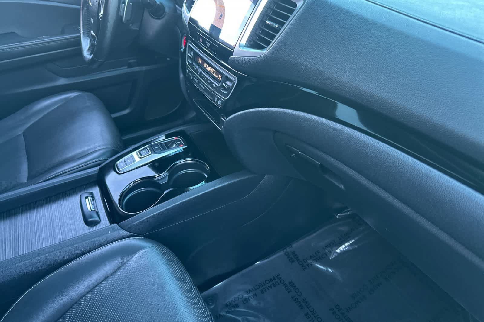 Used 2020 Honda Ridgeline RTL-E image 17